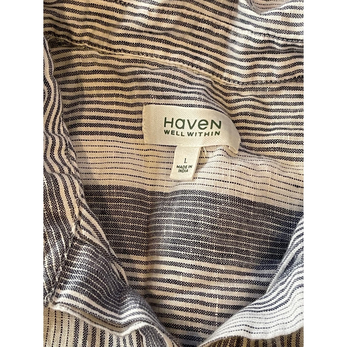 Haven Well Within Blue / Gray and White Women's Large Button Front Shirt
