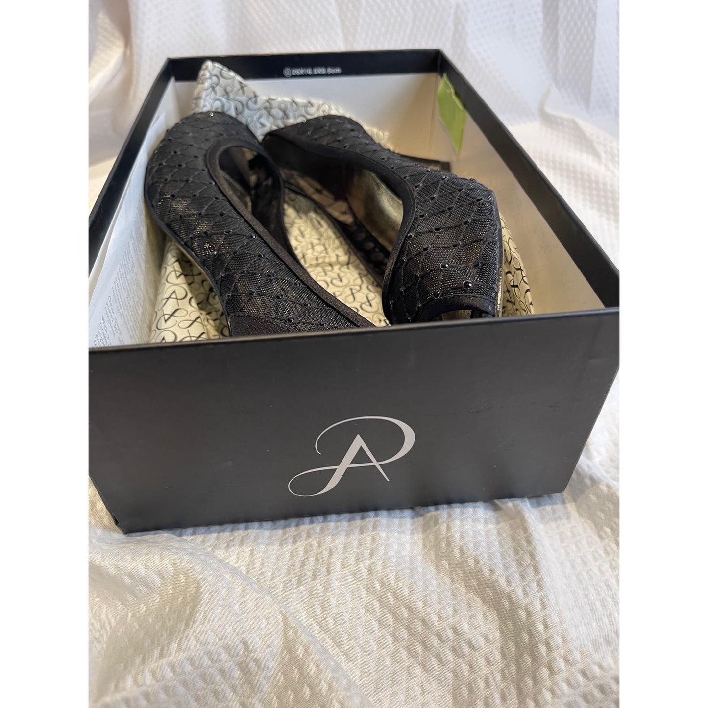Adrianna Papell Women's Size 6.5 Black Heels - With Original Box